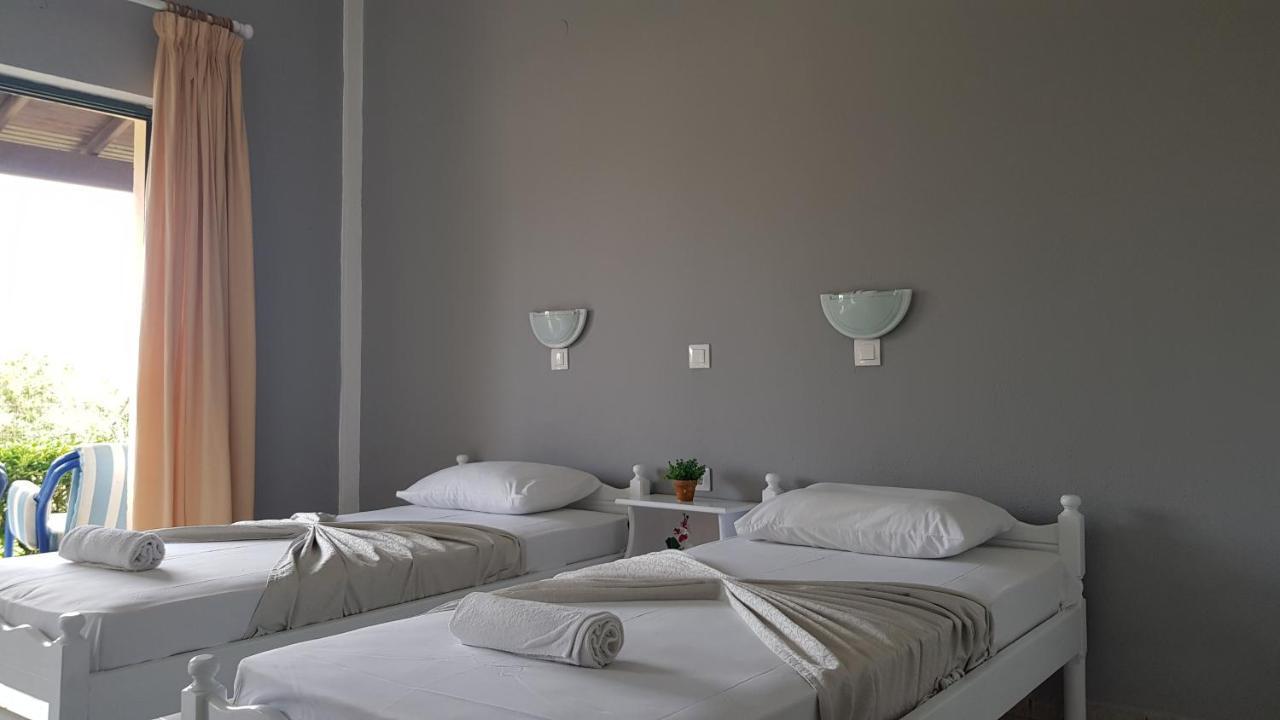 קאבוס Charming Beach Studios מראה חיצוני תמונה