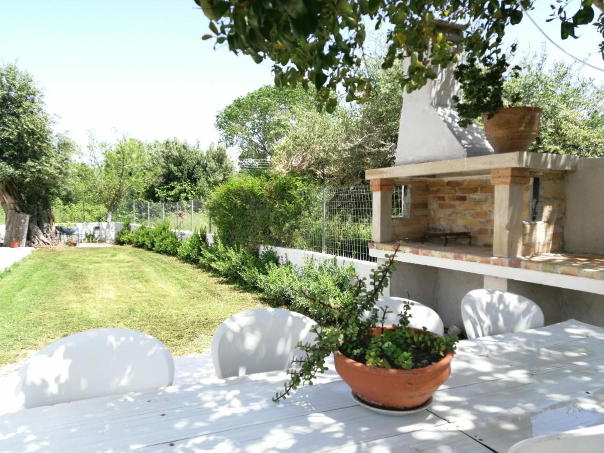 קאבוס Charming Beach Studios מראה חיצוני תמונה